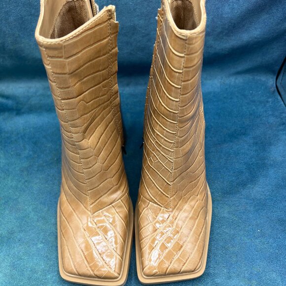 Circus by Sam Edelman Layla Caramel Brown Crocodile Embossed Boots - Picture 8 of 8